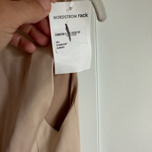 Alice + Olivia Phillis Utility Sleeveless Romper NWT 2 - Picture 8 of 9